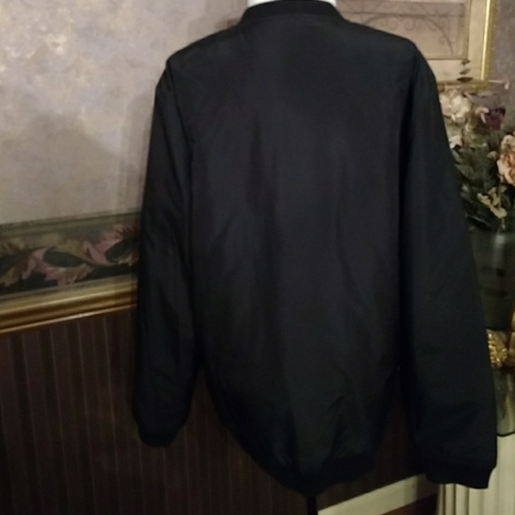 Jacket - Picture 6 of 8